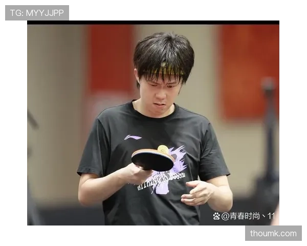 王楚钦训练完顺手买了块七位数的表,就当零花钱了 王楚钦训练完顺手买了块七位数的表,就当零花钱了